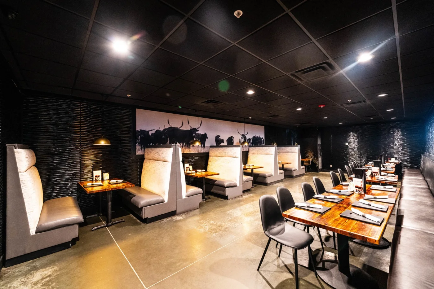 Kingston's Steakhouse, business photo 4