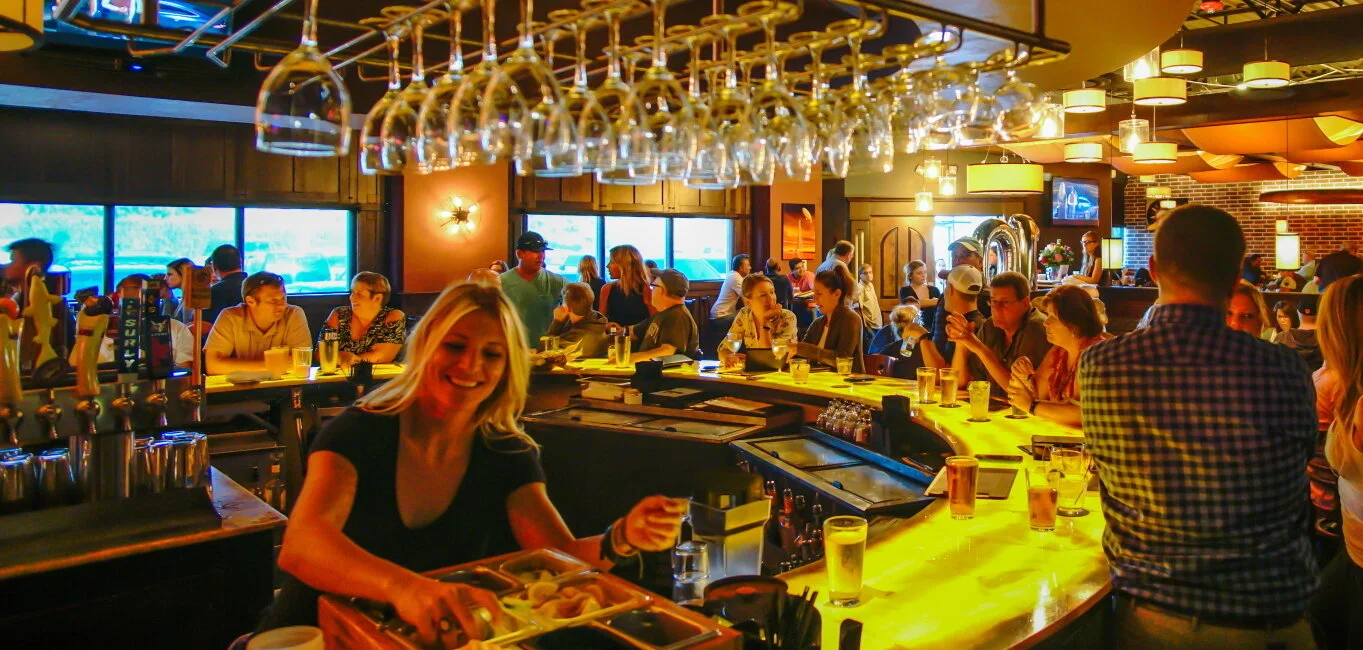 Zeppelins Bar & Grill, business photo 4
